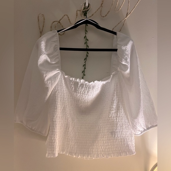 New Plus size smocked puff sleeve top - Picture 1 of 4